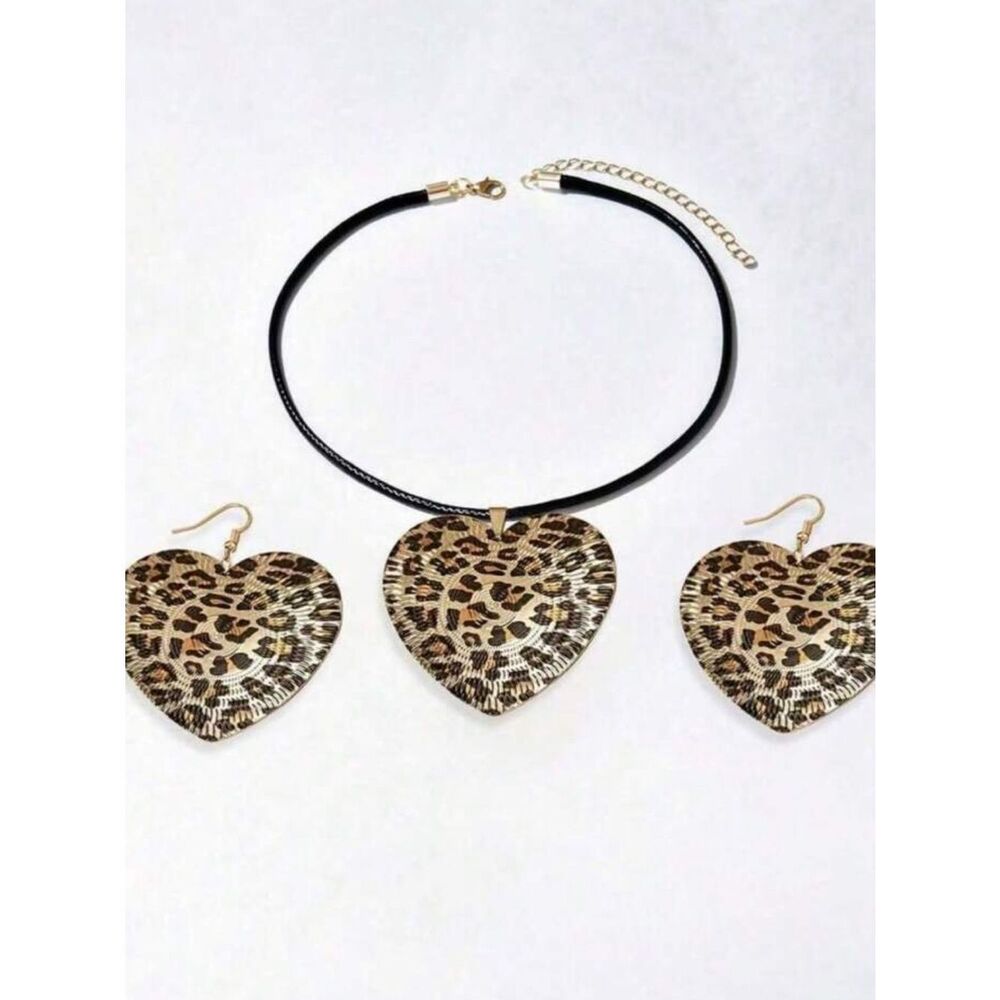 Leopard Heart set R653 - Picture 3 of 3